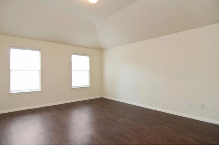 Exclusive rentals move in readyy