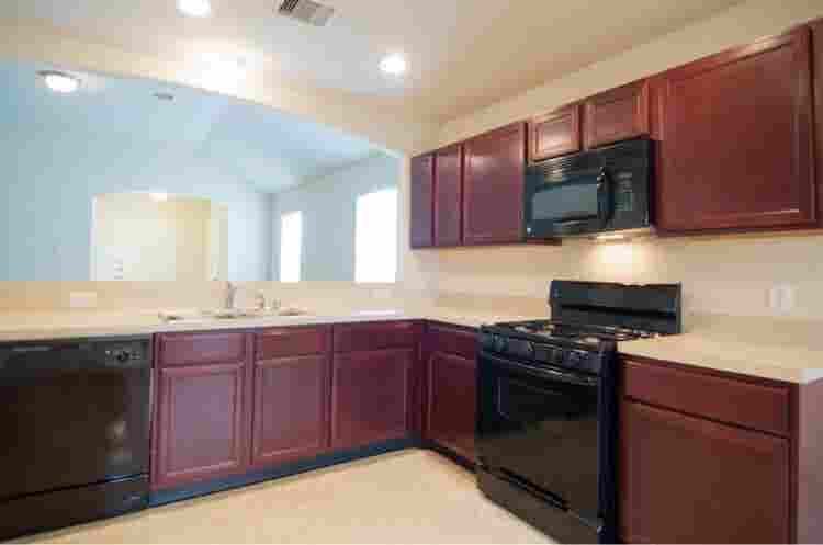 Exclusive rentals move in readyy