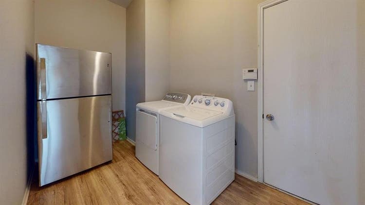 1 BR in DeSoto