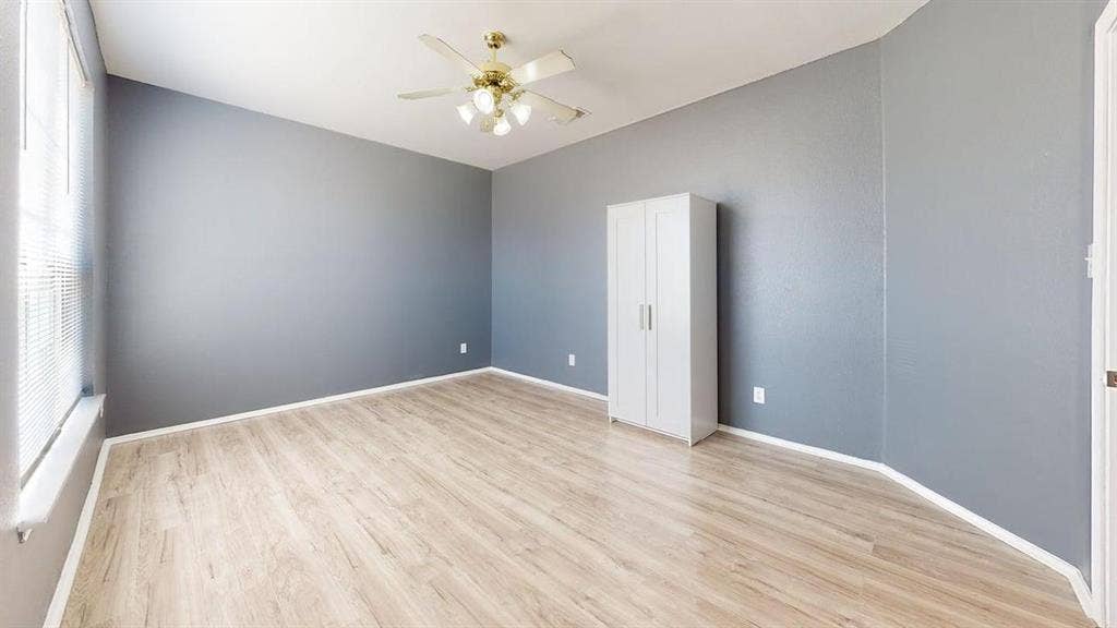 1 BR in DeSoto