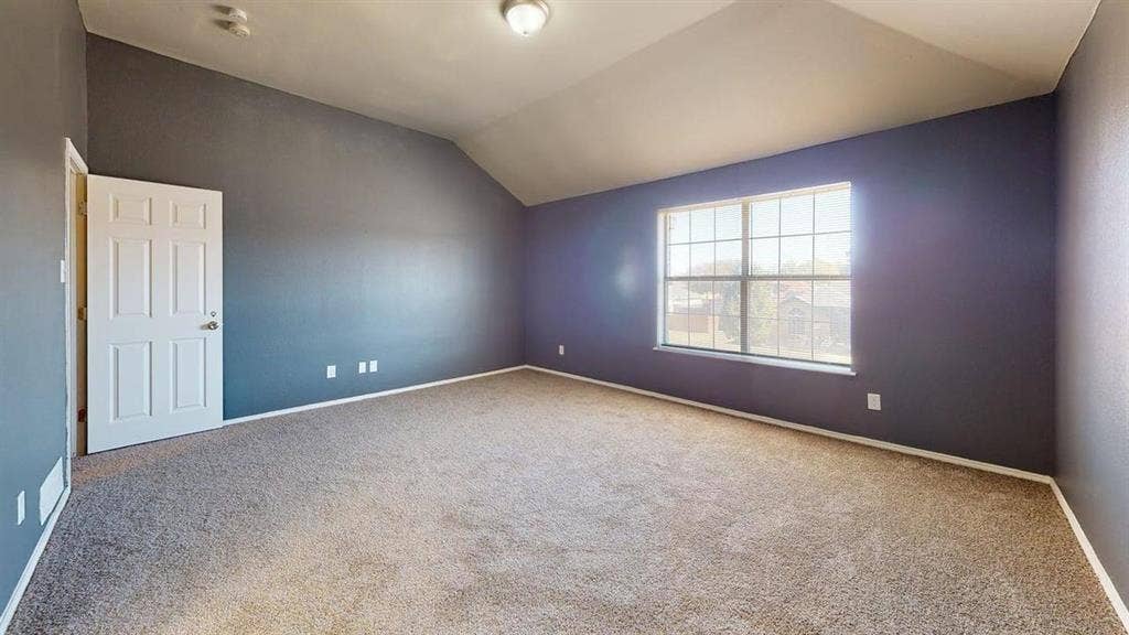 1 BR in DeSoto