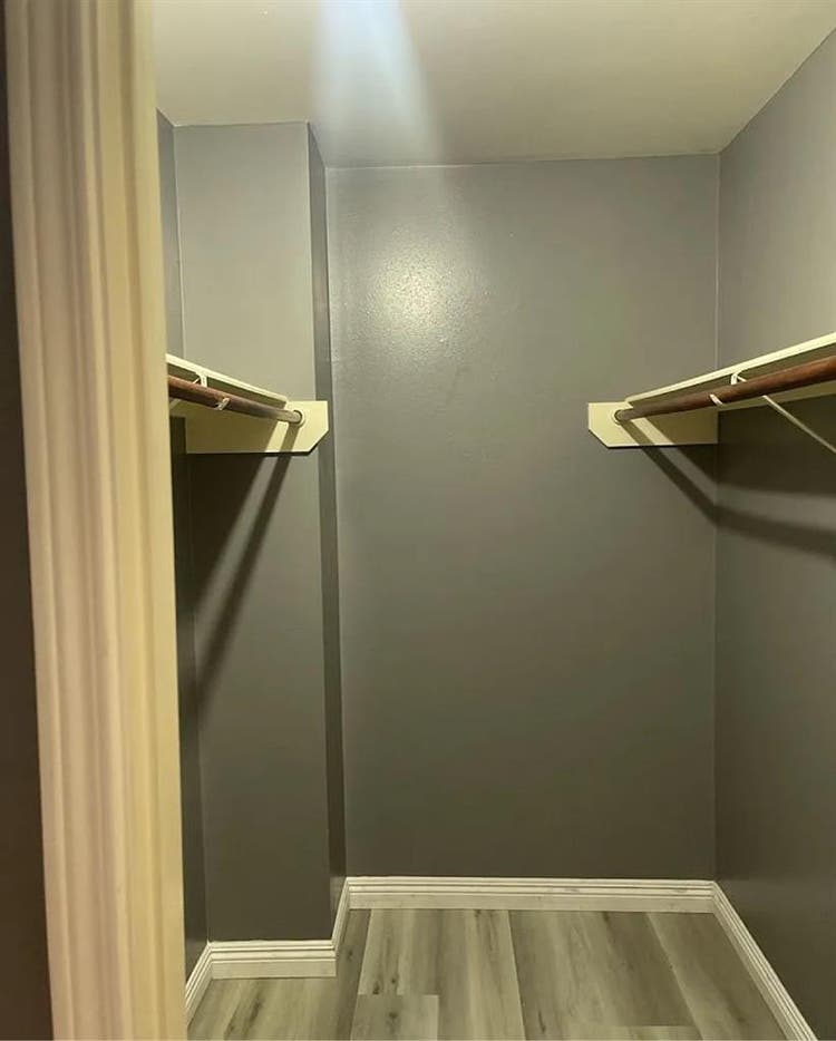 Lease this home apply online today!