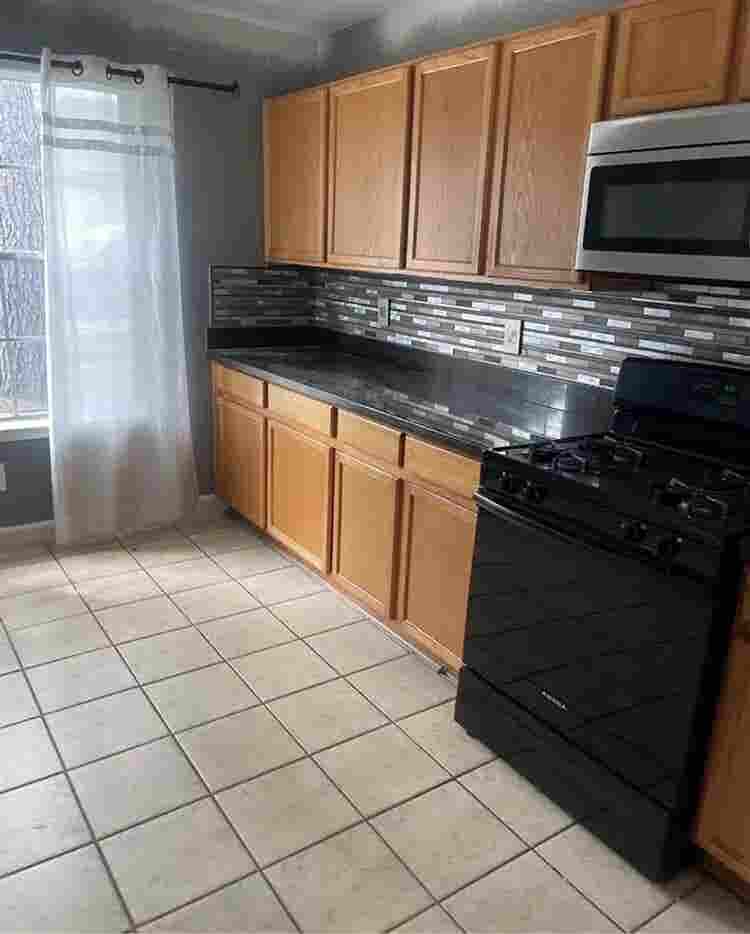 Lease this home apply online today!