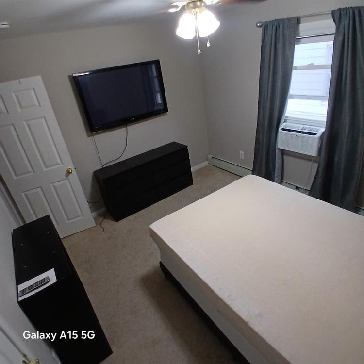 Roommate wanted in shared house.