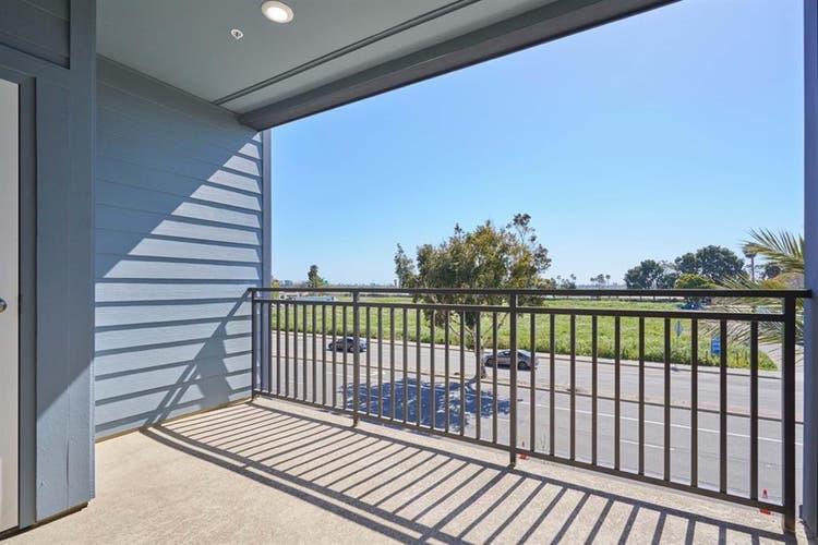 Luxury Townhome at The Willows