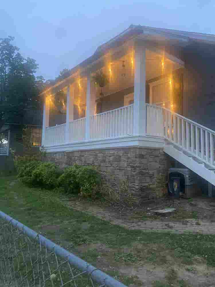 Lupton City Bungalow Living