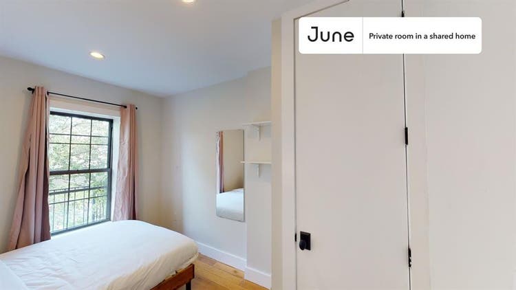 5 BR in New York City