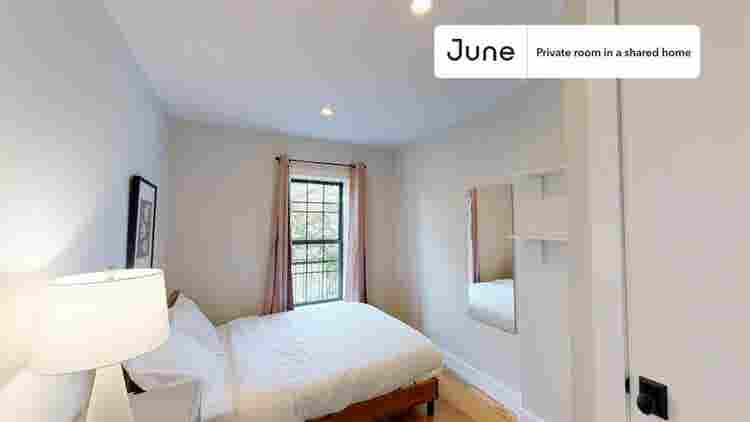 5 BR in New York City
