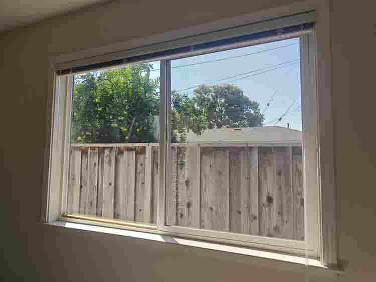 Two Private Rooms In Updated Duplex