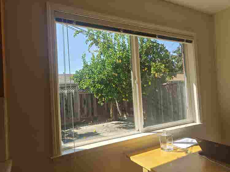 Two Private Rooms In Updated Duplex
