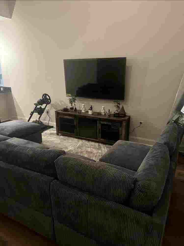 Spacious Home in Azalea Square