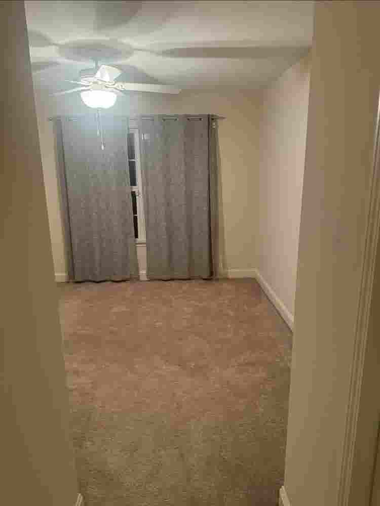 Spacious Home in Azalea Square