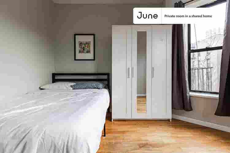 4 BR in New York City