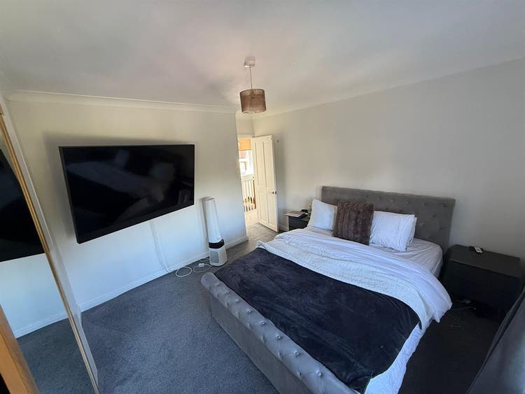 3 Bedroom house in quiet location.
