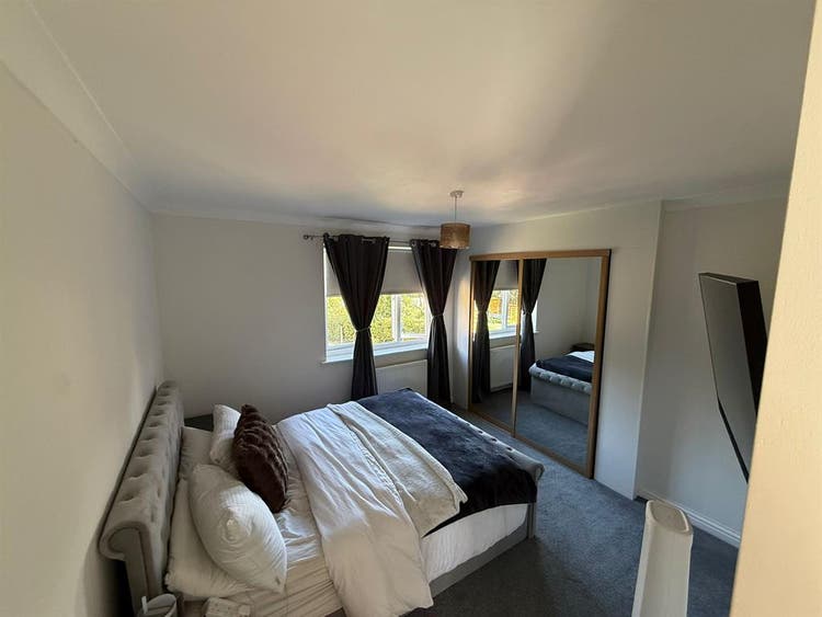 3 Bedroom house in quiet location.
