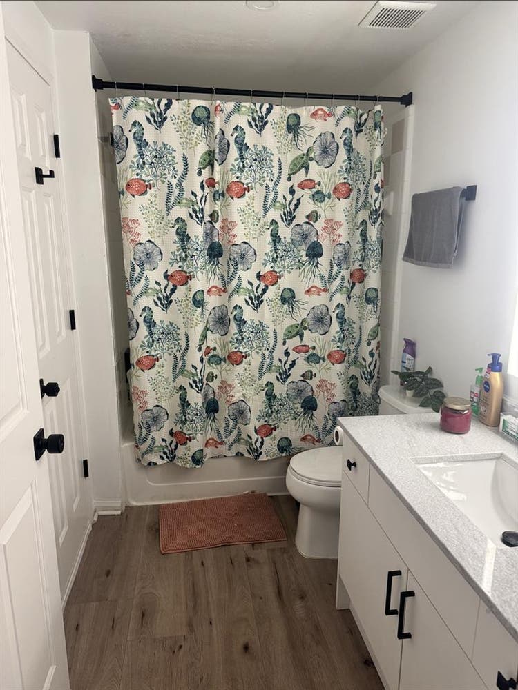 Room master for rent