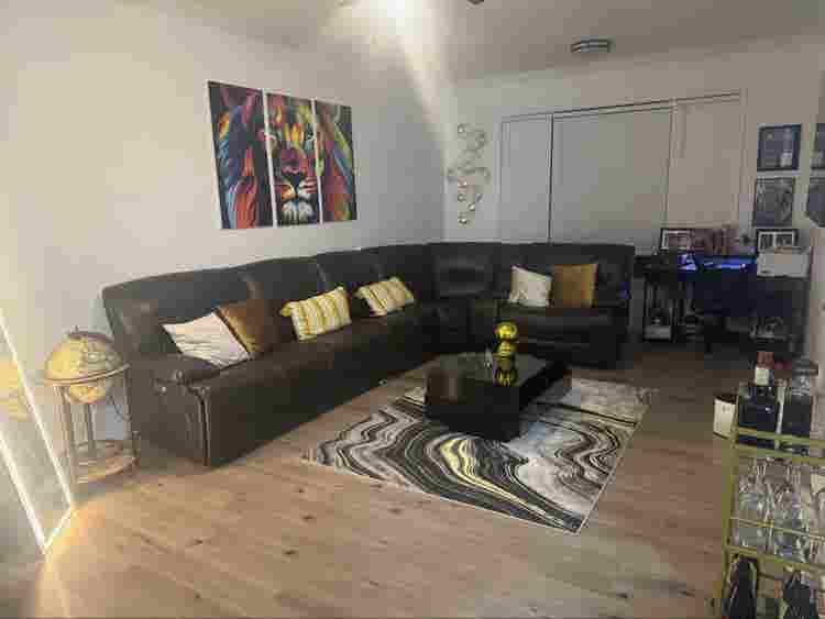 Room master for rent