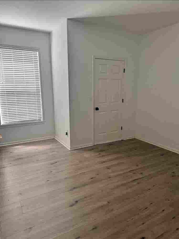 Room master for rent
