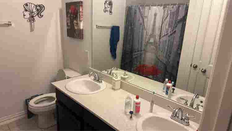 Room for rent- $ All bills paid