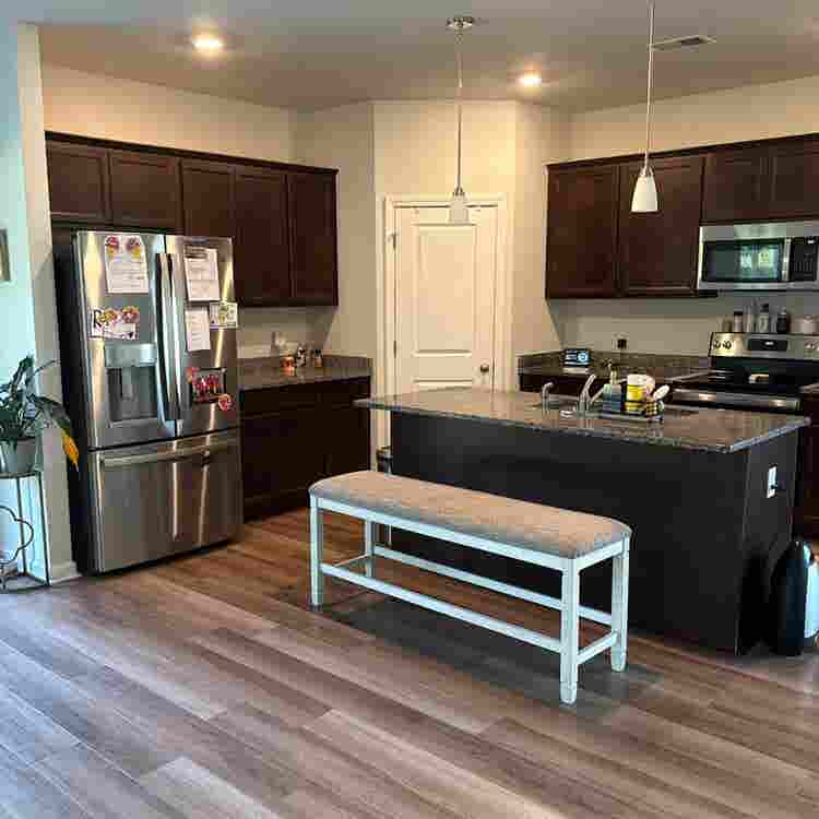 Roommate wanted