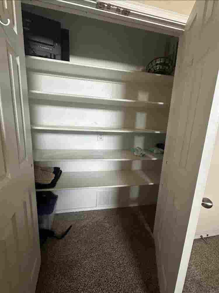 Need a roomate ASAP