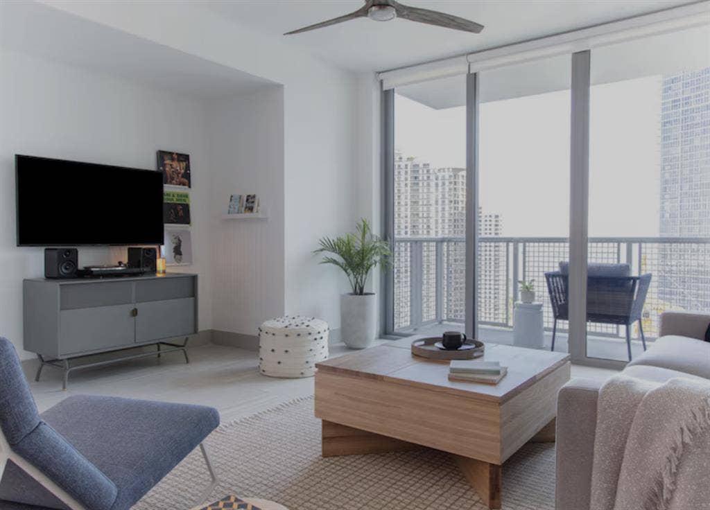 Private Room in a luxury building