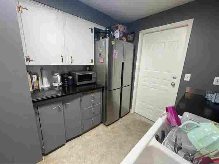 Furnished bedroom, house 1 roommate