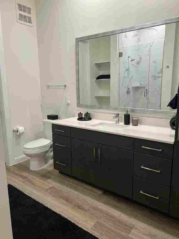 DOWNTOWN LUXURY APARTMENT
