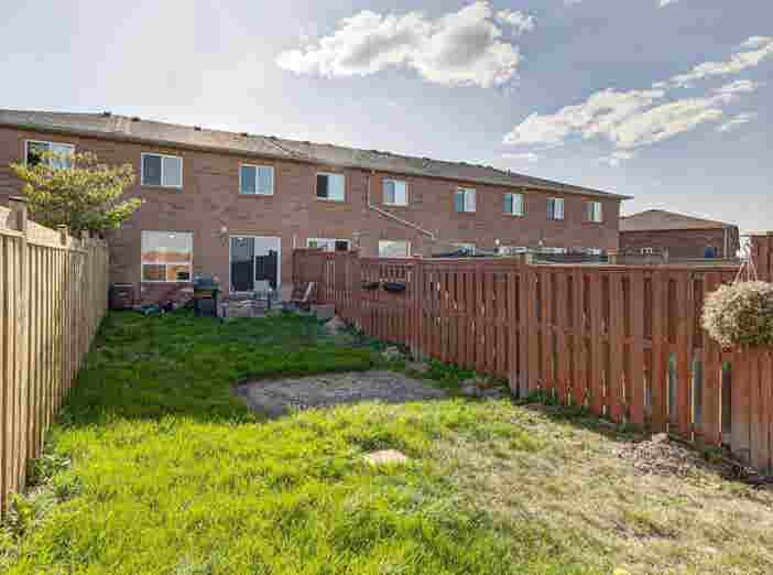 3 bedroom townhouse for rent