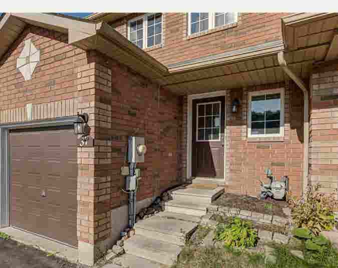 3 bedroom townhouse for rent