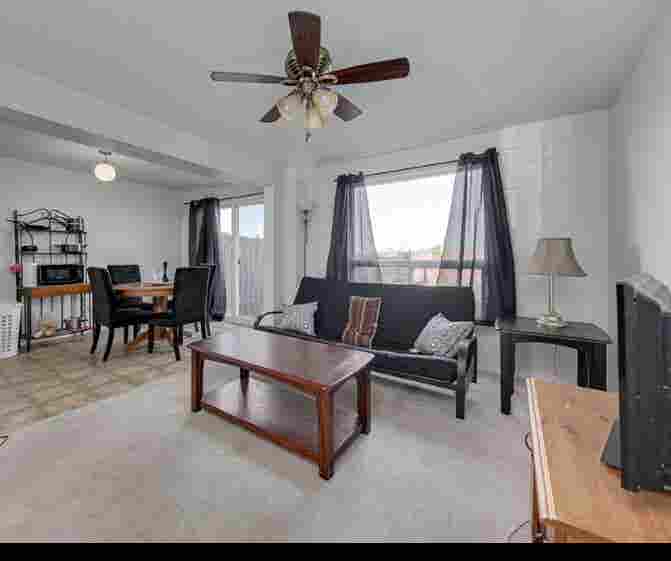 3 bedroom townhouse for rent