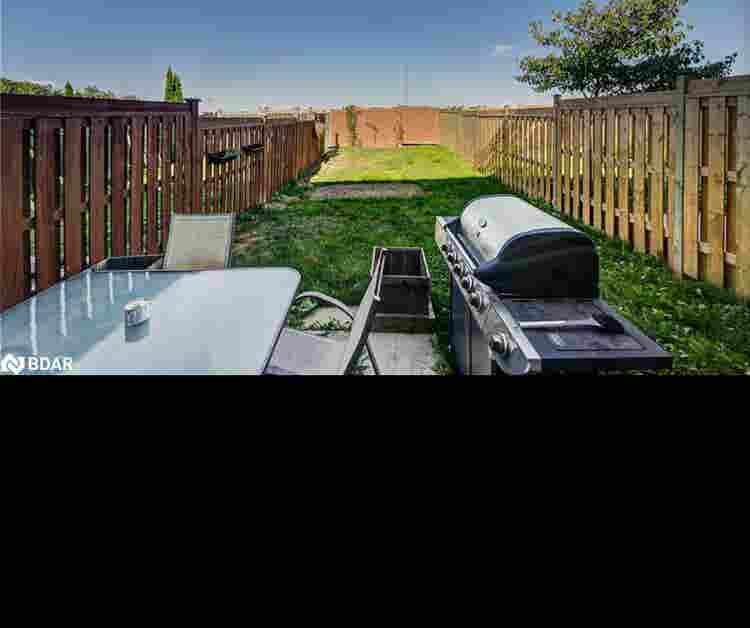 3 bedroom townhouse for rent
