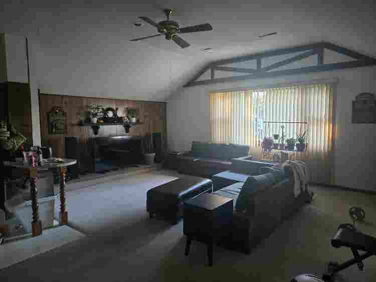 Large Apt in Historic Distric