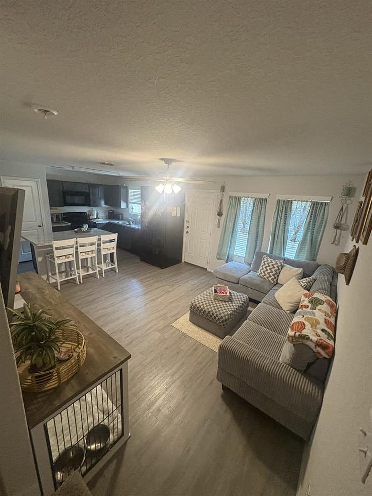 3 BR on the south side $ a month
