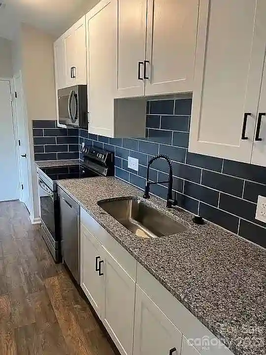 2 BR in Charlotte