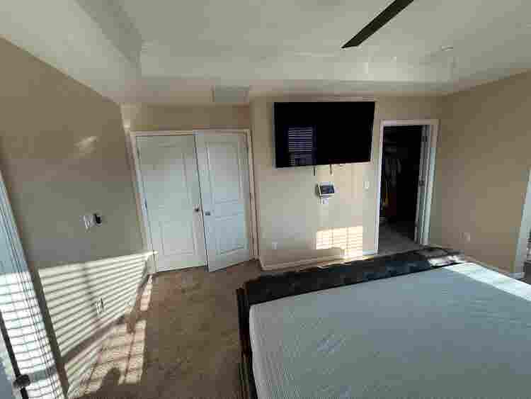 5 BR in Charlotte