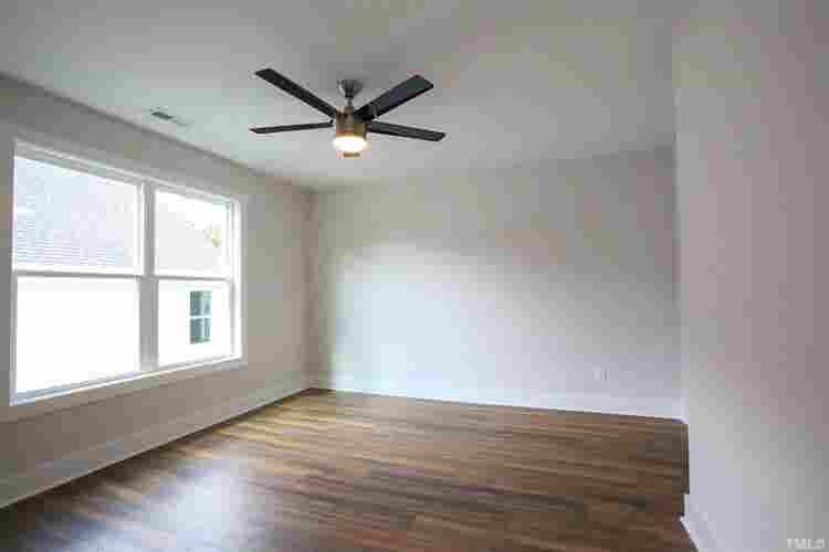 4 BR in Durham