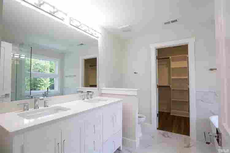 4 BR in Durham