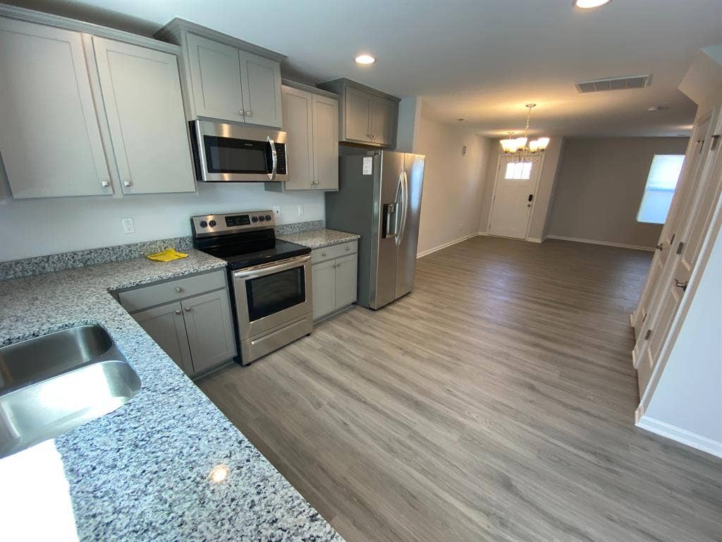 3 BR in Raleigh