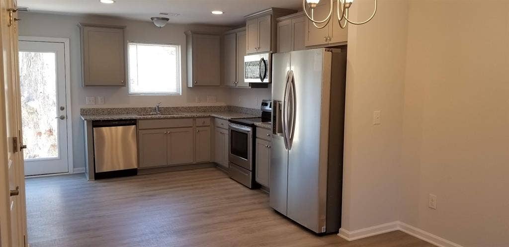 3 BR in Raleigh