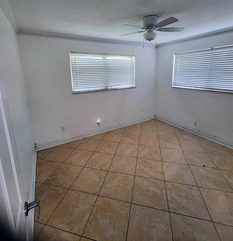 Female roommate needed