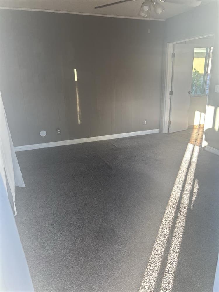 Room Available in 4 Bedroom house