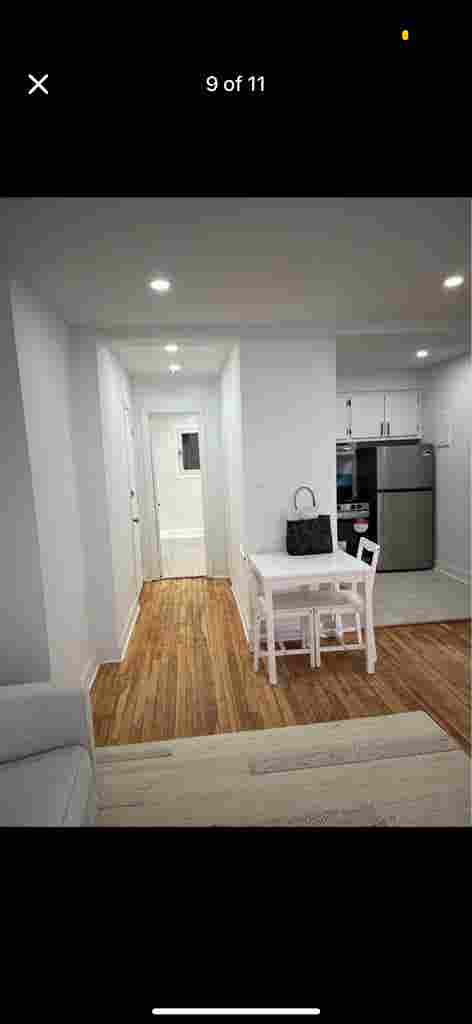 1 Bedroom 
for Rent/ À louer