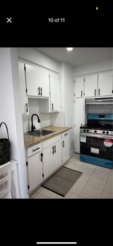 1 Bedroom
for Rent/ À louer