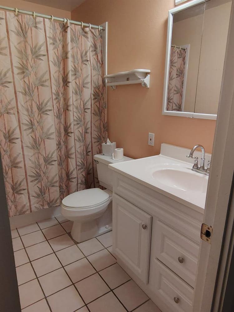 Tempe home, Master BR Private bath