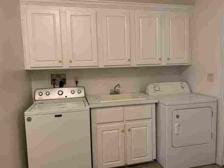 Bedroom for Rent - 5 Minutes to UCF