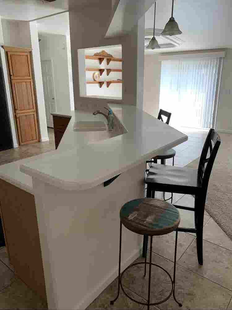 Bedroom for Rent - 5 Minutes to UCF