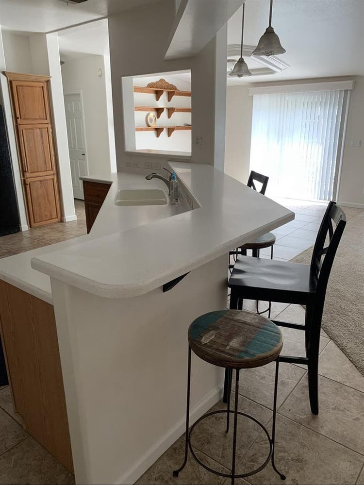 Bedroom for Rent - 5 Minutes to UCF
