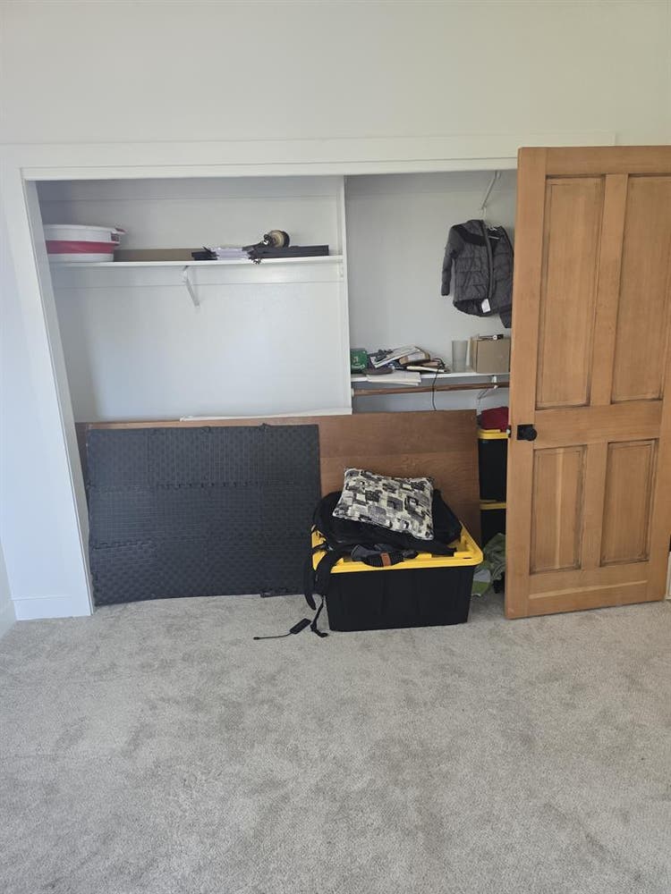 Penryn dream house room for rent