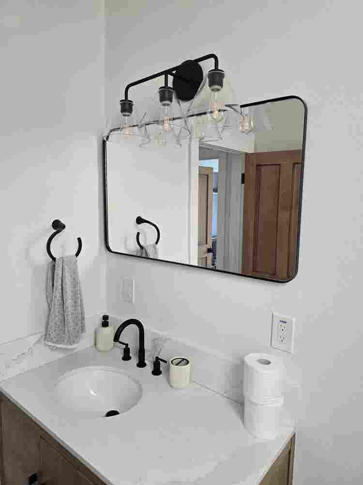 Penryn dream house room for rent